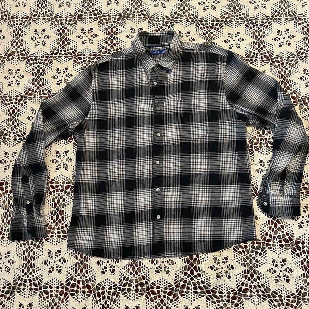 Apt. 9 Black and White Checkered Men's Flannel